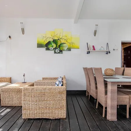 Apartmán In Jaros Awiec Near The